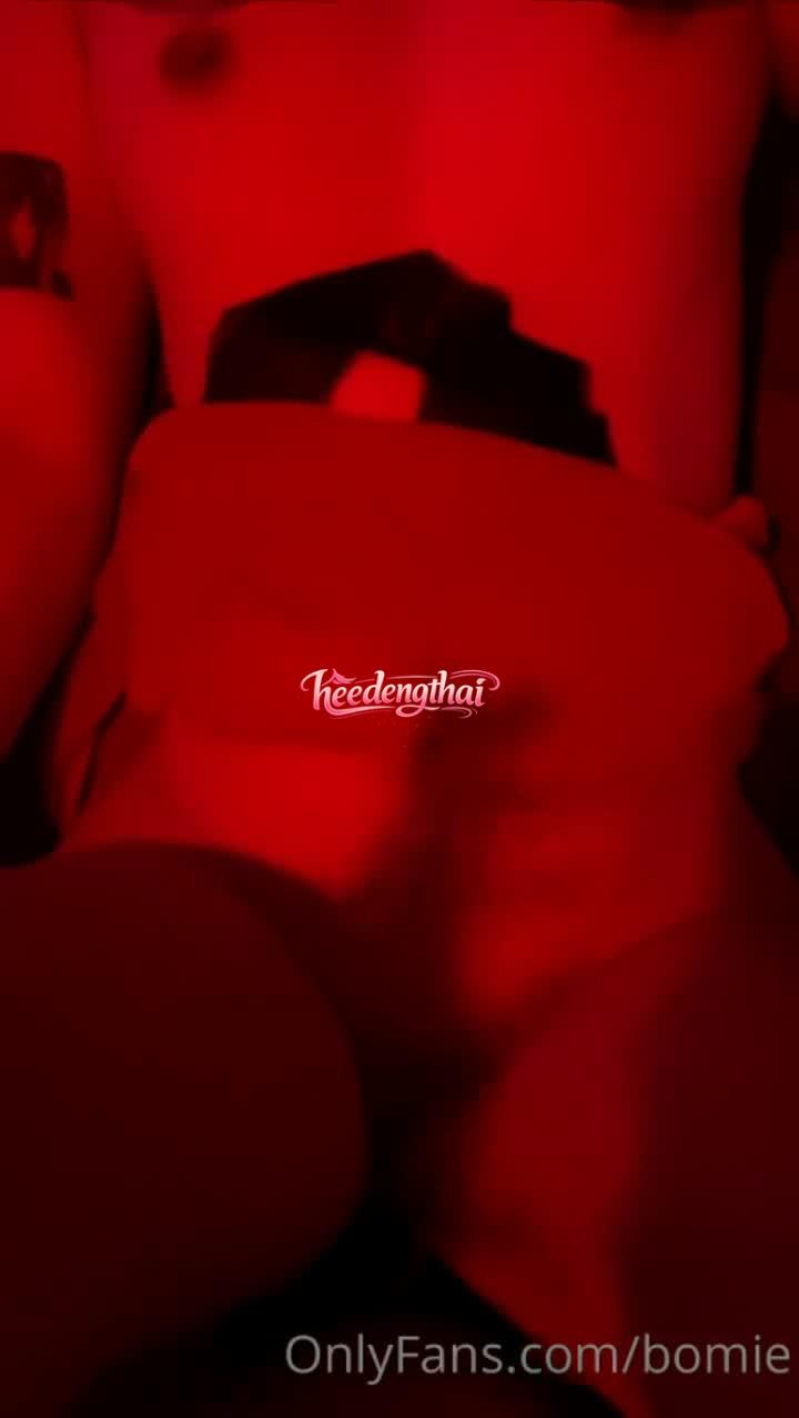 คลิปหลุด OnlyFans bomie น้องโบมิเอะ ขึ้นขย่มเย็ดผัว ลีลาโครตเด็ด 6นาทีเต็ม 2026