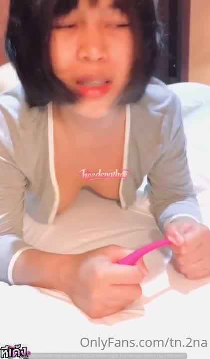คลิปหลุดใหม่ 2026 XXX สาวขี้เงี่ยนนัดเพื่อนสนิทติวหนังสือภาคพิเศษ 4นาทีเด็ด
